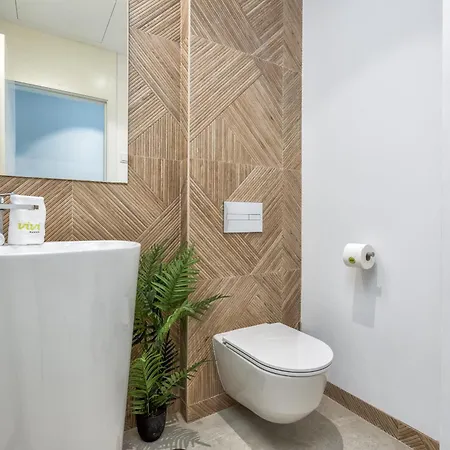 Apartment Vivi Homes - Choco Pool, Gym, Terrace &