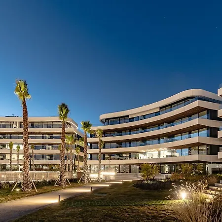 Vivi Homes - Choco Pool, Gym, Terrace & *